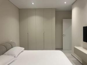 San Pietro, Sunshine Two Bedroom Apartment