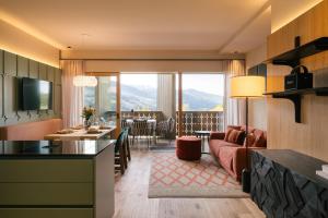 ANTON Nature Hideaway