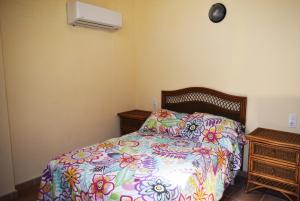 Anacasa Marjales de las Marinas AT2214