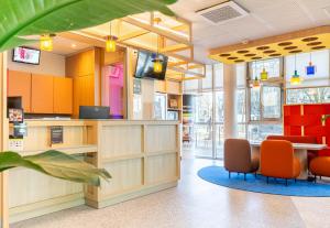 Hotels B&B HOTEL Nantes Centre : photos des chambres