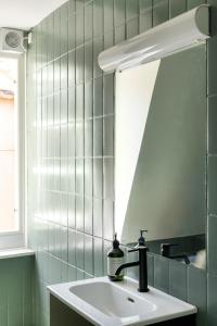 Kings Square apartments by Daniel&Jacobs