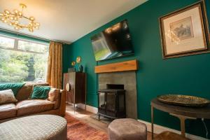 Characterful Countryside Retreat - Pass the Keys