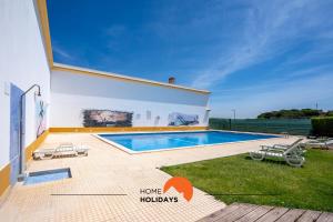 #224 Alfamar 277 by Home Holidays
