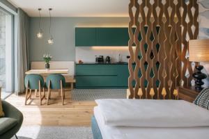 ANTON Nature Hideaway