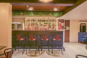 Hotel Vrindavan Deluxe Kolhapur NEAR CENTRAL BUS STAND