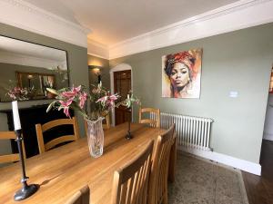 Fabulous Townhouse in Clifton