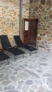 Къща Александрова с басейн вътрешен и отопляем