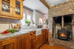 Teacup Cottage 2