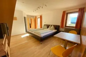 Pension Marhof - Mittewald