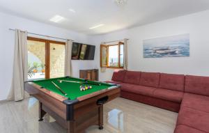 Pet Friendly Home In Vrbnik With Wifi 