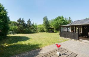 4 Bedroom Beautiful Home In Skjern