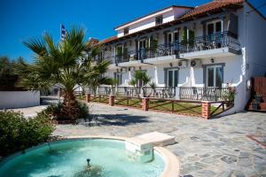 Kolevri Studios - 650m from Laganas Center, by ZanteWize - 3-star hotels in Laganas