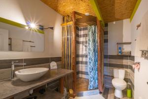 B&B / Chambres d'hotes Bed and Bourgogne : Chambre Familiale Standard