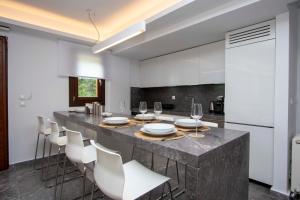 Beyond the Pines Elani Villa by Halkidiki Villas