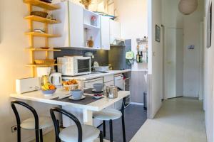 Appartements Apartment with 3 windows overlooking the port of St Martin de Re : photos des chambres