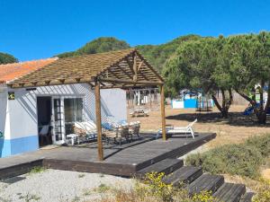 Modern Farmhouse AYO South of Melides