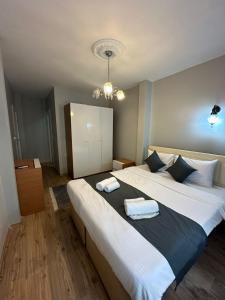 Standard Quadruple Room room in Hotel Rose Bouquets