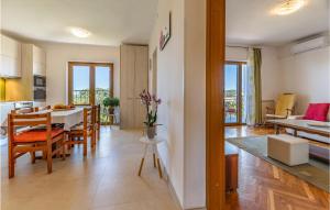 Two-Bedroom Apartment In Medulin