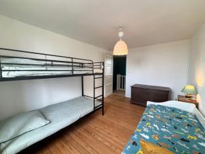 La maison des écuyers avec grand jardin et barbecue