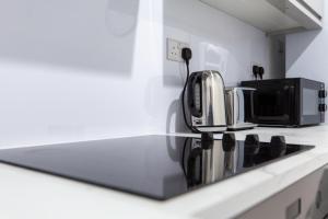 Flat 1 High Road – Room A & B