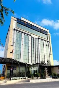 Camphor Hotel - Şāliḩīyah