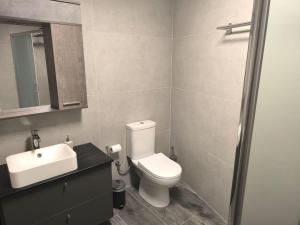 διαμέρισμα επάνω στο σταθμός