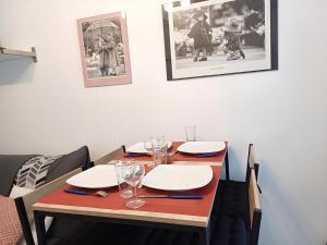 Jacobin-centre ville-paisible-2 couchages