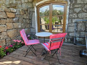Appartements Ancienne cave a vin renovee : photos des chambres