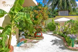 Banyan Villa Maldives Dhangethi