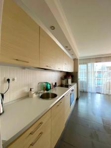 Sea view Penthouse (YooBulgaria)