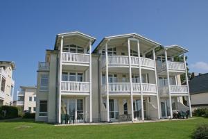 Haus Rügenscher Bodden Whg 05 mit Meerblick
