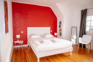 ty michel, Swimming pool access to beaches and sh