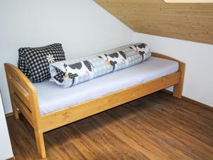 Apartment Panoramablick by Interhome