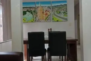 Casa mobiliada, ampla, confortável, 3 km do centro - Matto Verde