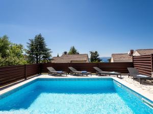 Apartment Albaneze by Interhome 