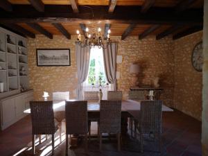 Villas Villa Caroly : photos des chambres