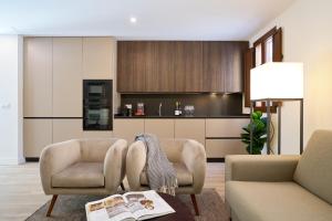 Casa Pizarro, by Homing U