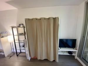 Nice ouest-Cosy Studio, Clim Wifi