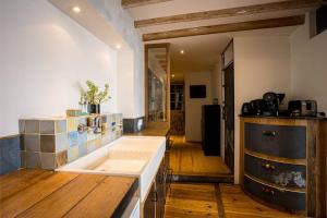 Maisons de vacances hjem Port Blanc A breathtaking setting facing th : photos des chambres