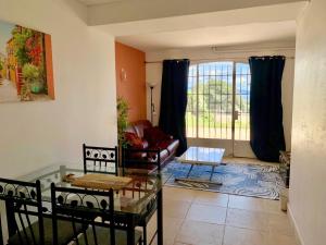 Maisons de vacances Villa Paloma - Great location - Sea View - Alps : photos des chambres