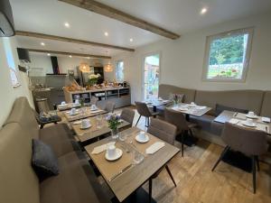 B&B / Chambres d'hotes Le Domaine d’Angerville - Chambres d-Hotes : photos des chambres