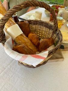 B&B / Chambres d'hotes Le Domaine Saint Jean : photos des chambres