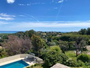 Maisons de vacances Villa Paloma - Great location - Sea View - Alps : photos des chambres