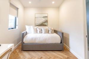 Enchanting Encinitas Oceanview Casita