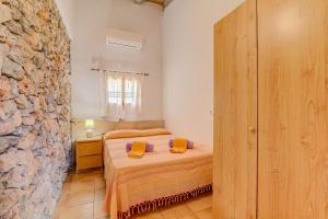 Finca Padre by Rentallorca