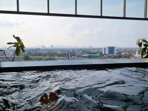 Southgate Apartment, Sebelah Aeon Mall TB - Pondokcina