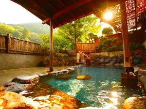 Sakaya Ryokan Yoshina Onsen - Mochikoshi