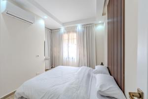 Amazing Golf View Apartments