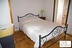 Maisons de vacances LA FLORDELINE classe 2 etoiles draps et serviettes non fournis : photos des chambres