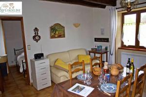 Maisons de vacances LA FLORDELINE classe 2 etoiles draps et serviettes non fournis : photos des chambres